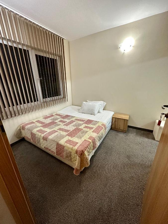 Julia Rooms Sofia Exterior foto
